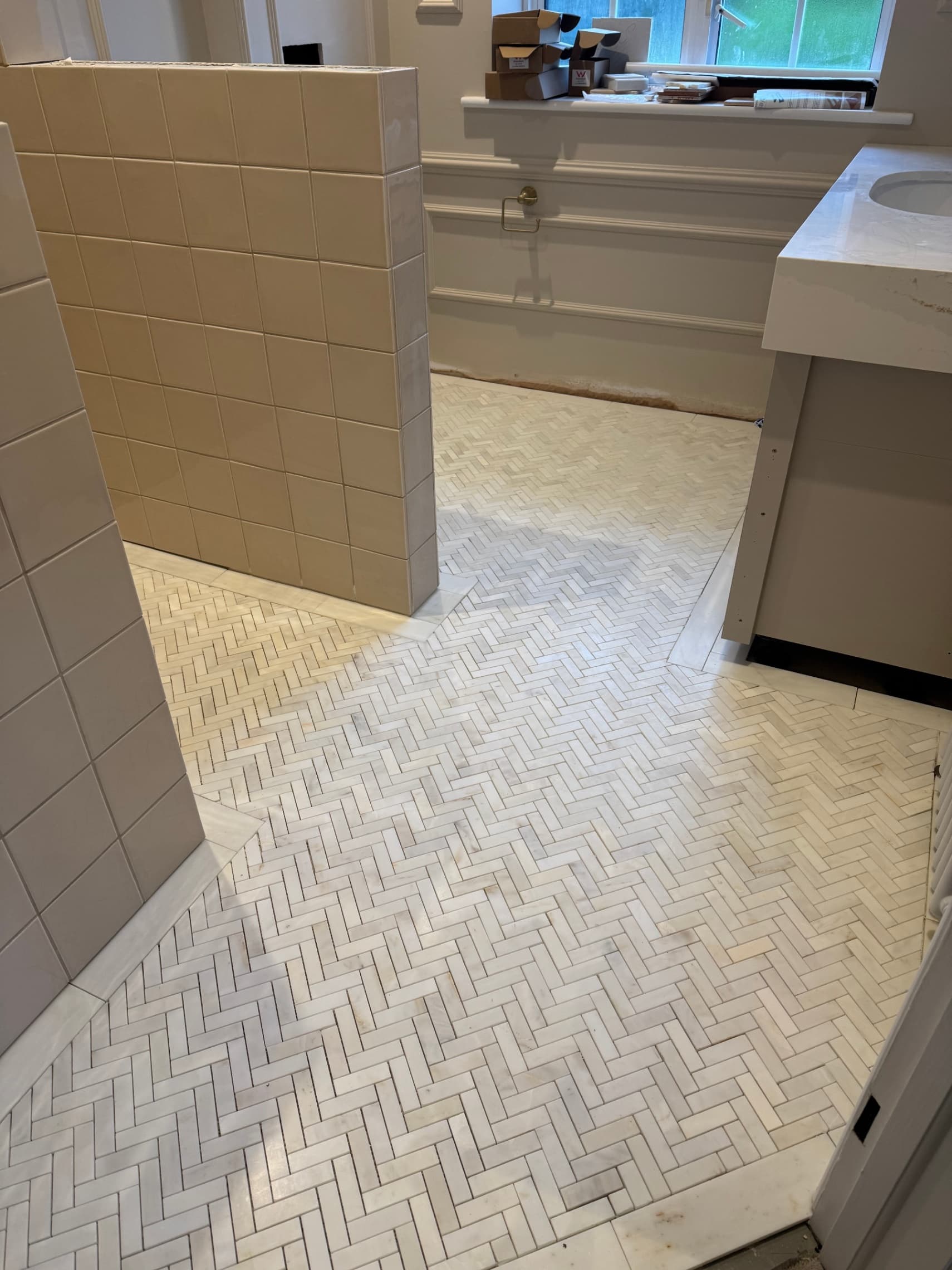 Wet Room Design & Installations by Larimar Bathrooms